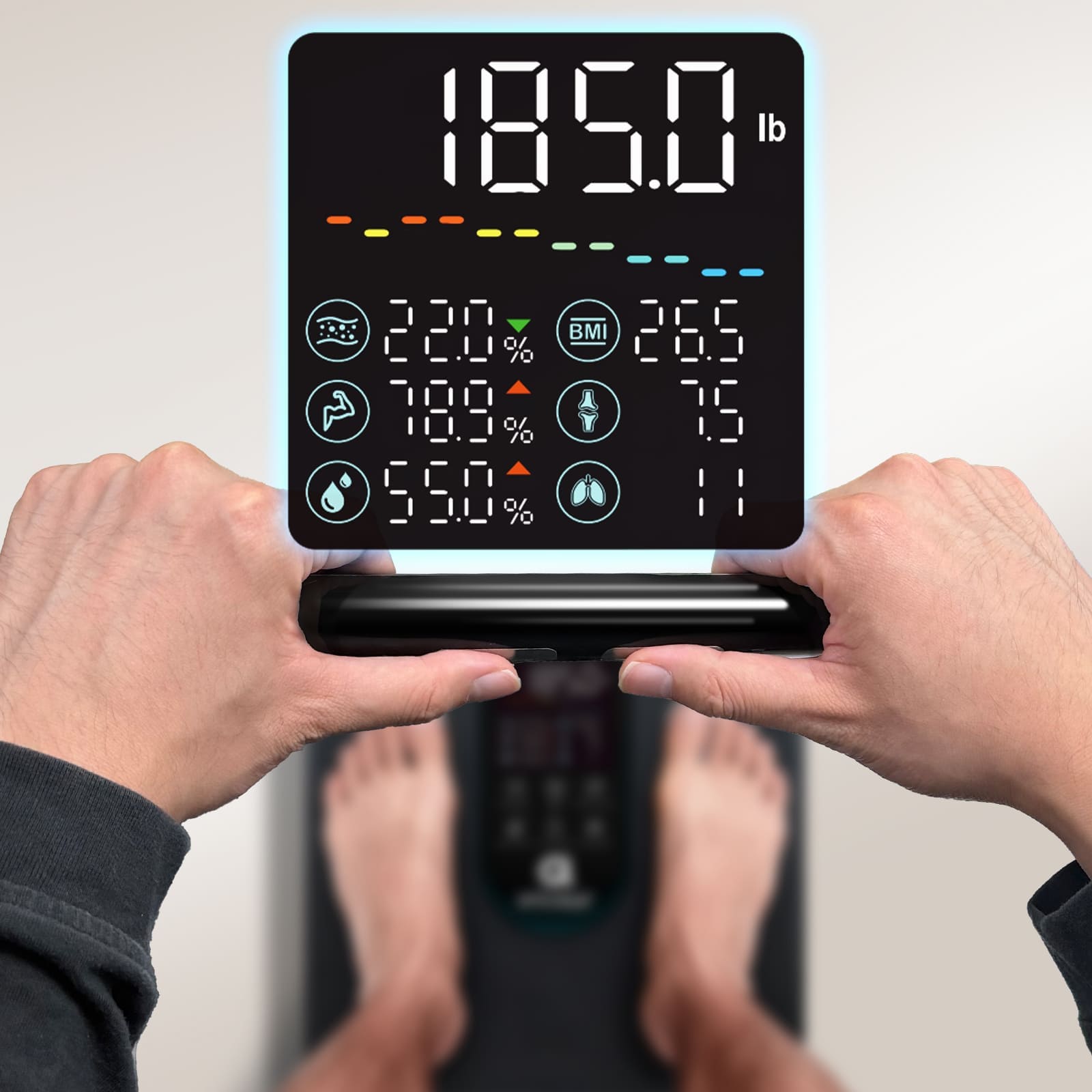 Hold the Arboleaf scale handles while measuring.